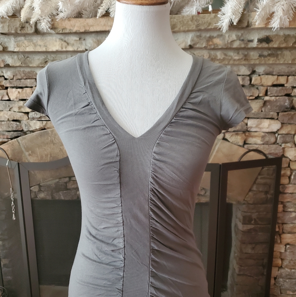 EUC / Kenneth Cole ruched top - Picture 2 of 8